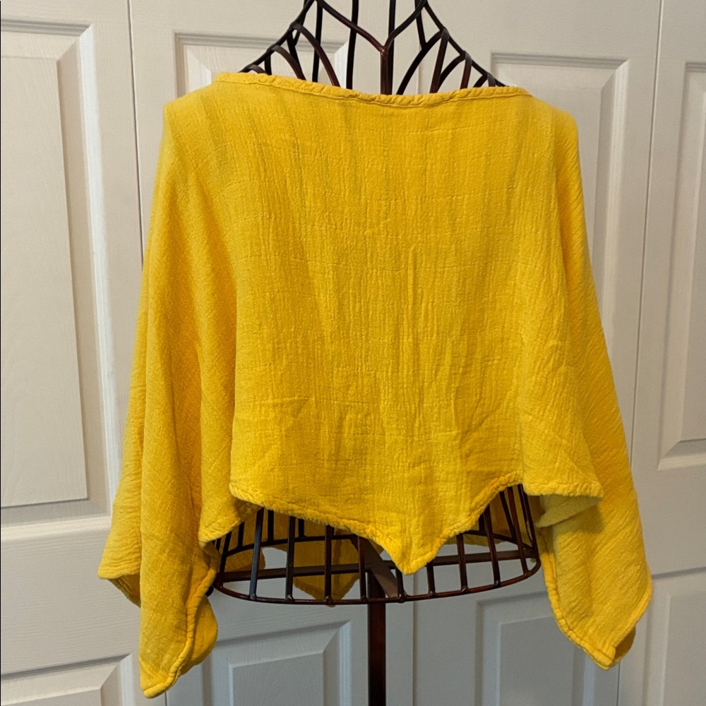 Cotton Batwing summer crop or coverup